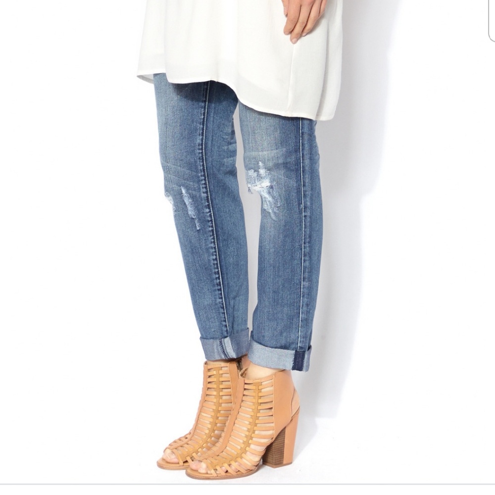 New Dolve Vita DV Pinko Bootie Sandals